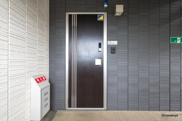 Grande ChouChou;Monicaのエントランス|室内写真は同じ建物内の別のお部屋の物です。参考にご覧下さい。