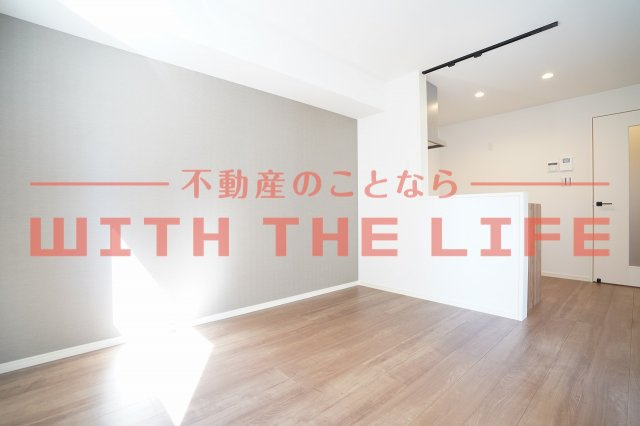 Leaf津福駅南【キャッシュバック対象物件】の居間・リビング|使いやすい居間です