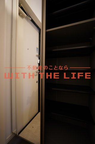 Leaf津福駅南【キャッシュバック対象物件】の収納|シューズボックス付です