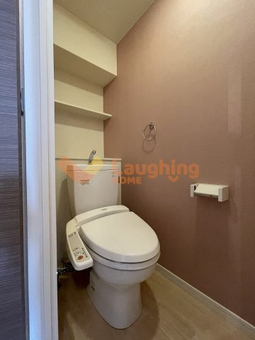 ステラSTIIのトイレ|落ち着いた色調のトイレです