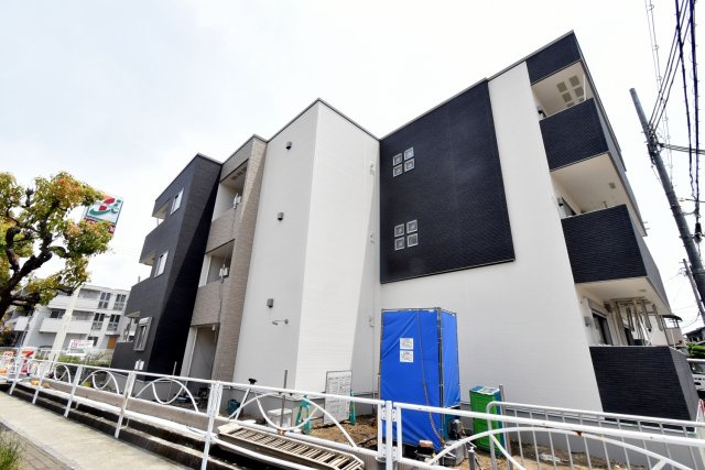 フジパレスフラーゼ