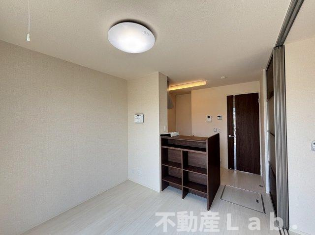 ブランピエール サカエの居間・リビング|※反転タイプのお写真です。