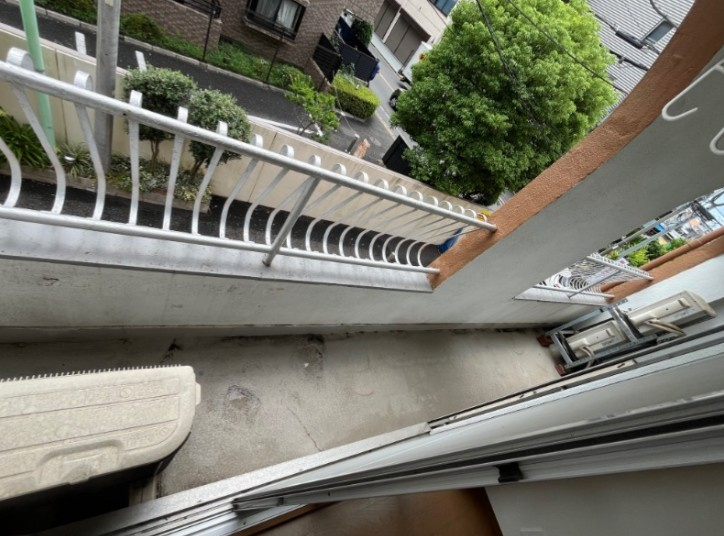 第3小野ビルのバルコニー