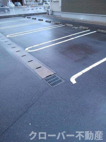 ラベリー・サイル　Ⅱの駐車場