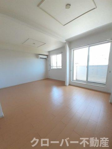 ラベリー・サイル　Ⅱの居間・リビング