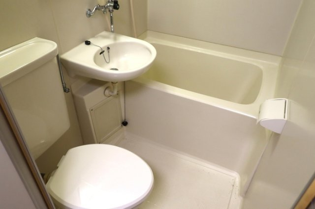 バーチェの浴室