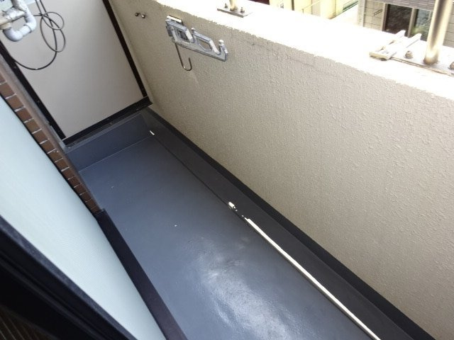 カテリーナ梅ヶ丘のバルコニー