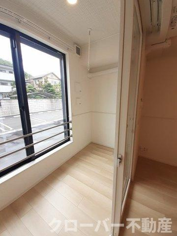 四季　夏のバルコニー