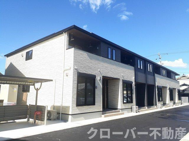 四季　夏の外観