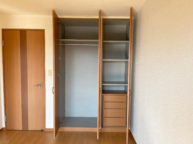 【収納】 | Ｈａｐｐｙ・Ｆｕｌｌ | 南側洋室クローゼット