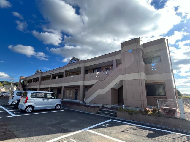 【外観】 | Ｈａｐｐｙ・Ｆｕｌｌ | 外観写真（昼）