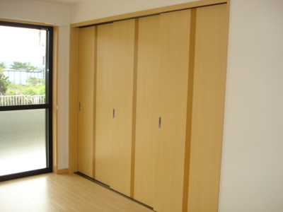 【その他】 | リヴィエール・伊万里 | ３枚扉