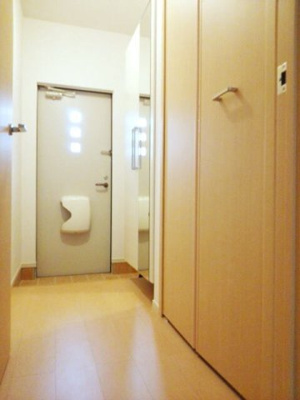 【玄関】 | サン・ローレル