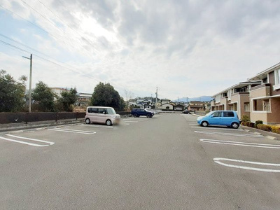 【駐車場】 | クヴェレ　Ⅱ