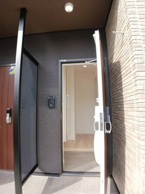 【玄関】 | ラ・ヴィット