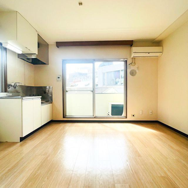 NAVI梅ヶ丘　の居間・リビング