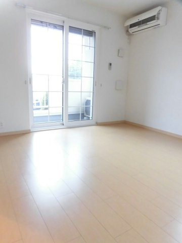 サニーヒルの居間・リビング