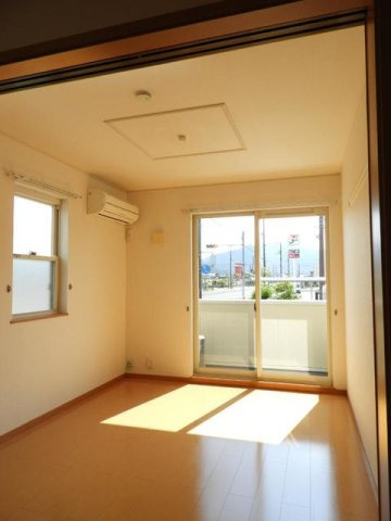 ラ・シルフィードＢの居間・リビング|リビングです