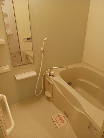 ブルーベリーの浴室|日々の疲れを癒すお風呂付です