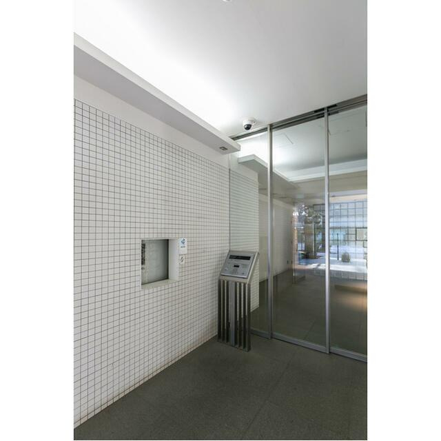 コンフォリア浅草駒形のロビー|オートロック