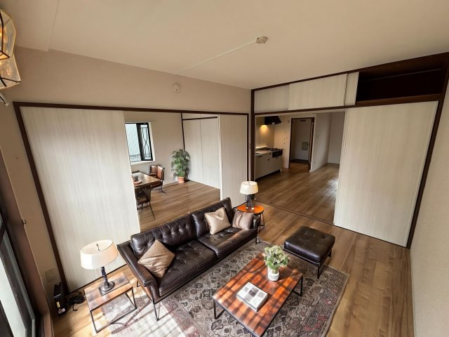 シルクガーデンの洋室