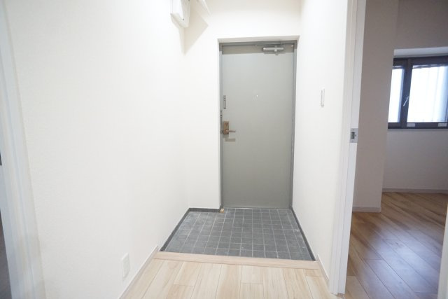 リジェール宝塚の玄関