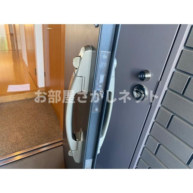 グランデュール千鳥の玄関