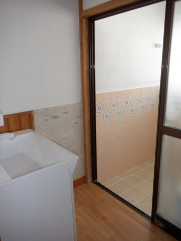 原岡２階建ての独立洗面台|洗面台も新品です