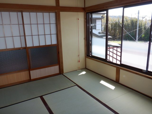 原岡２階建ての和室