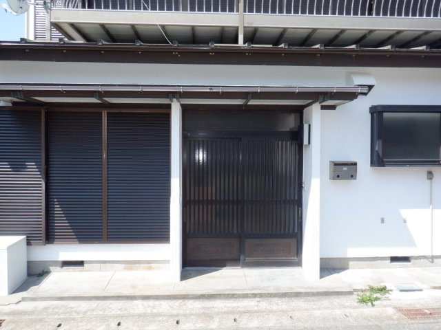 原岡２階建ての外観