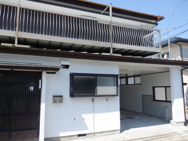 原岡２階建ての外観