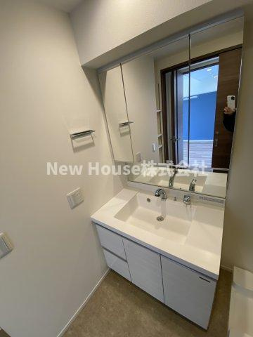 エミリブ東長崎の洗面所