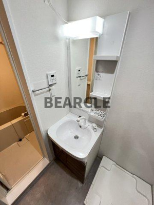 【洗面所】 | F asecia Canale