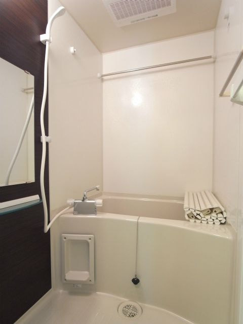 リブリ・永福の浴室