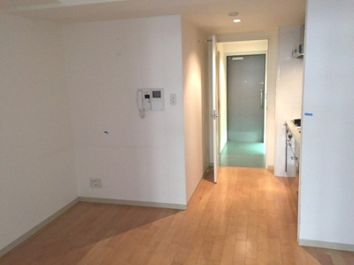 【居間・リビング】 | セノアタワー新大阪(旧:グランルクレ新大阪) | 使いやすいリビングです