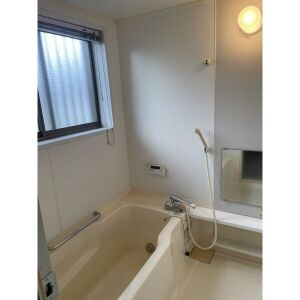 春日井市中央台　一戸建ての浴室