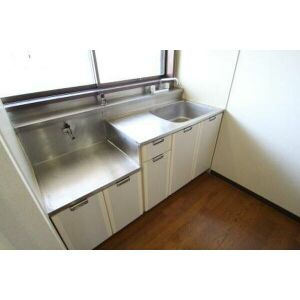 メドゥーサAのキッチン