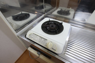 【設備】 | ブリックメゾン金剛 | ガスコンロ