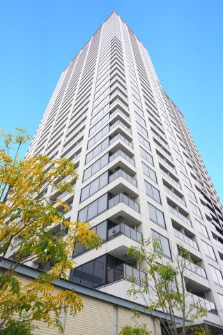 クレヴィアタワー中之島