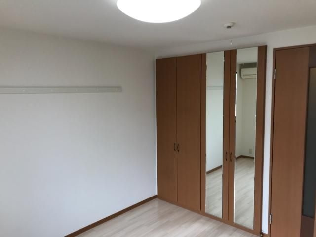 チャーム　ツインズ　壱番館の洋室