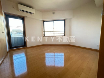 【寝室】 | レジデンス新蒲田スクエア | 落ち着いた色調の寝室です