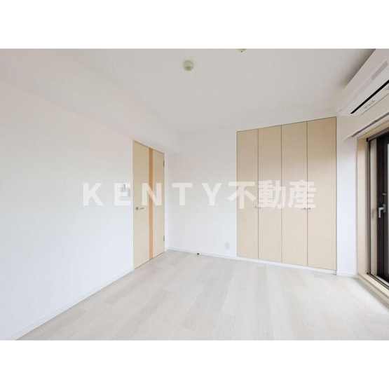 【寝室】 | レジデンス新蒲田スクエア | 使い勝手のいい寝室です