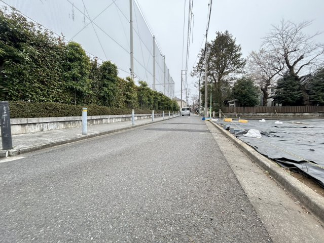杉並区和泉４丁目　土地　京王井の頭線　永福町の前面道路含む現地写真