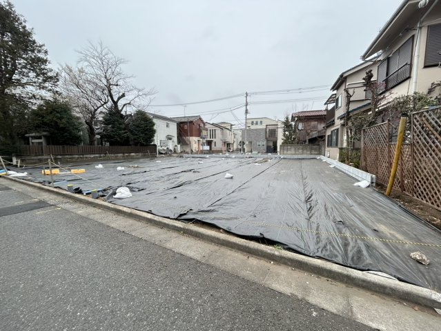 杉並区和泉４丁目　土地　京王井の頭線　永福町の前面道路含む現地写真