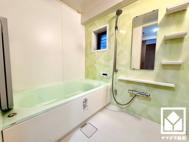 グランデュール鴨川テルス３番館の浴室