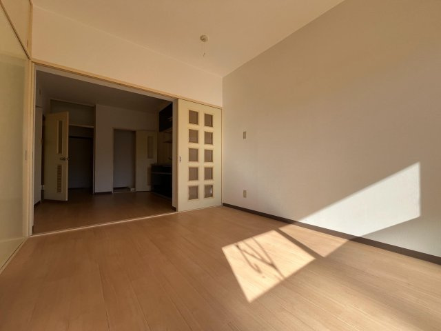 新町ベルメゾンの寝室|※別号室参考写真です