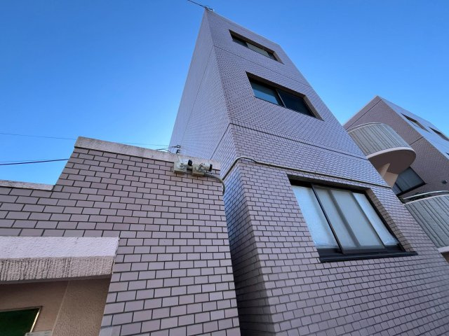 新町ベルメゾンのエントランス