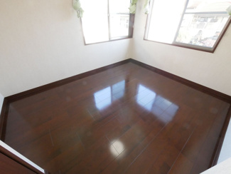 【洋室】 | 甲斐市富竹新田 セキスイハイム施工平成17年築中古 内装一新 | 2階　洋室7.5帖