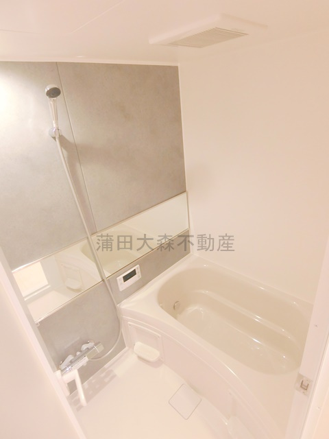 レジデンス新蒲田スクエアの浴室|追焚+浴室乾燥機付のバスルーム　お風呂