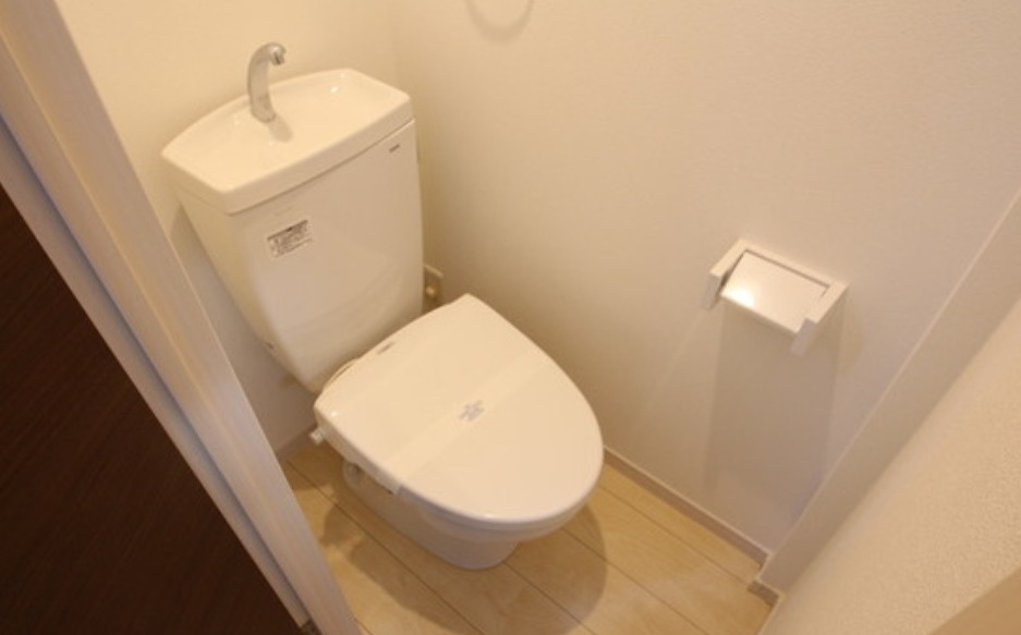 レスポワール東府中のトイレ